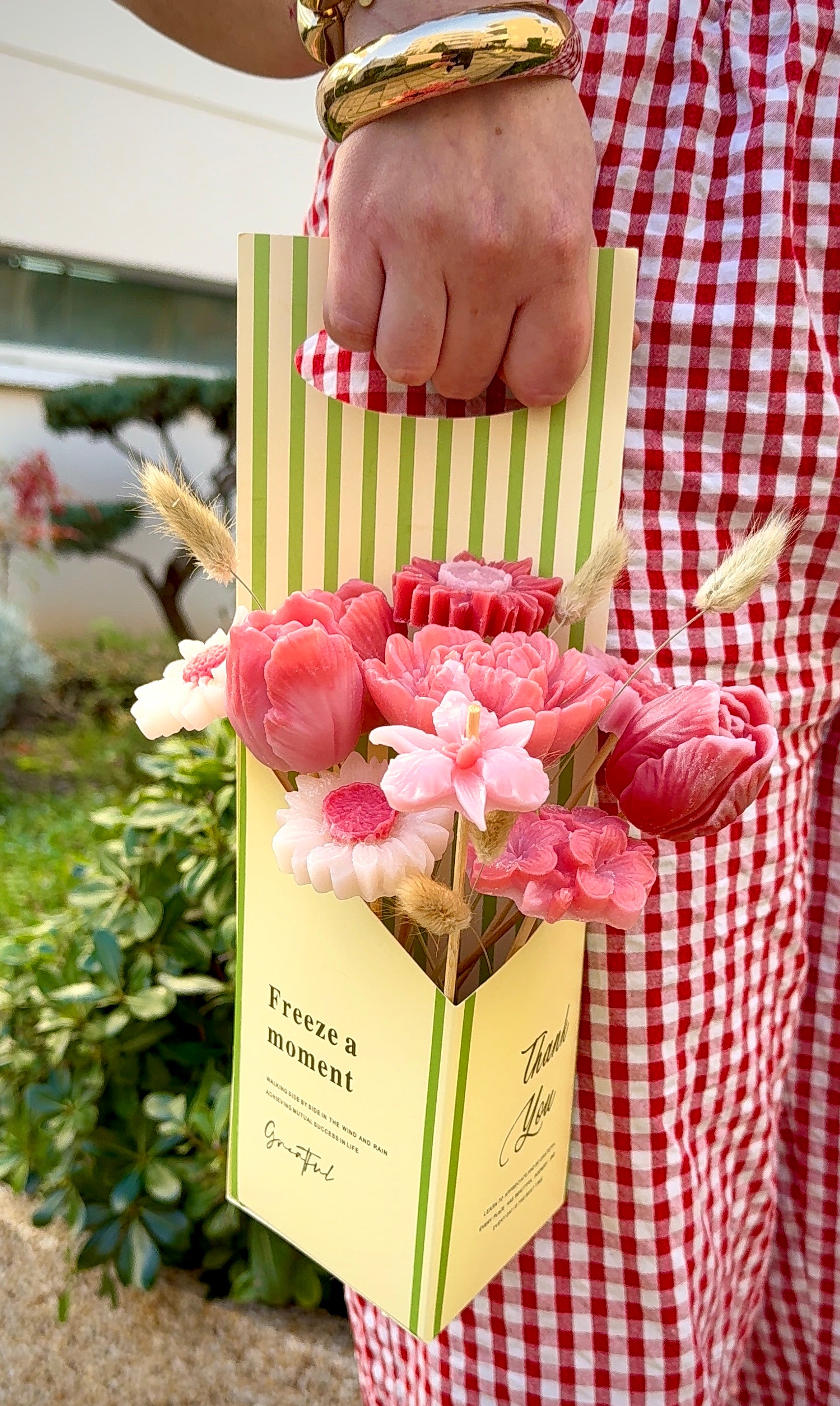 Bouquet de Fleurs en Cire – 10 Tiges - Packaging Réutilisable