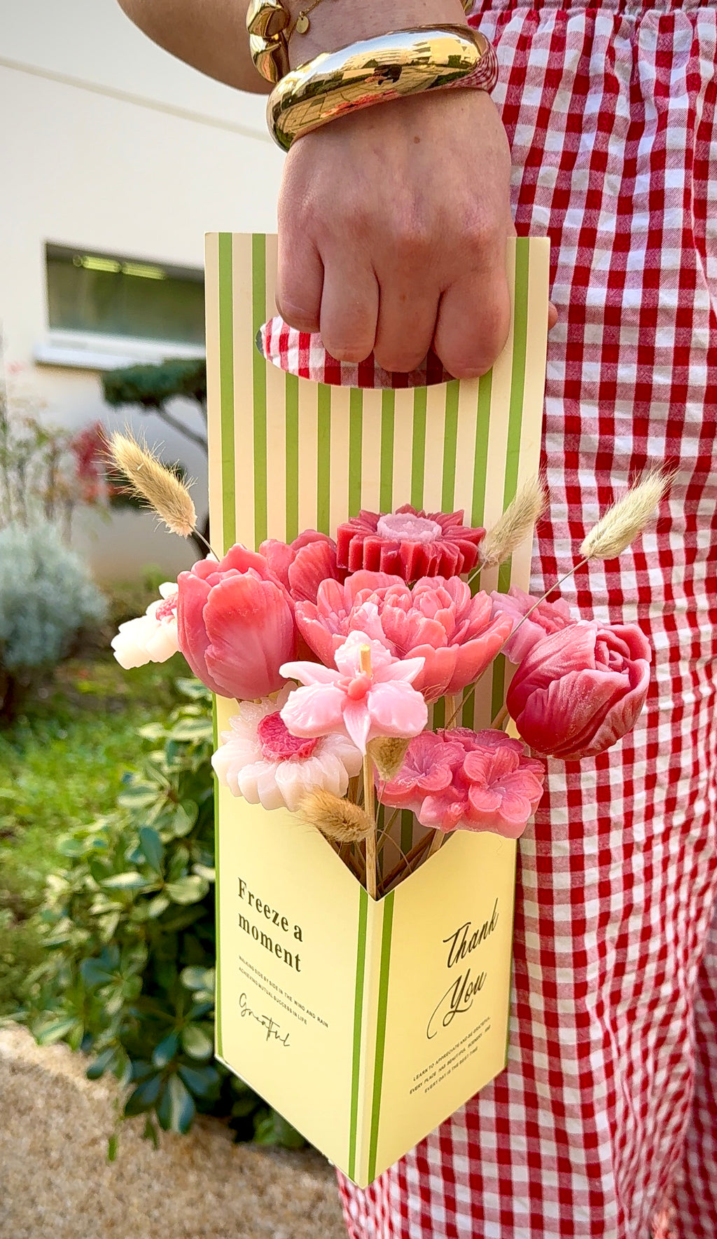 Bouquet de Fleurs en Cire – 10 Tiges - Packaging Réutilisable