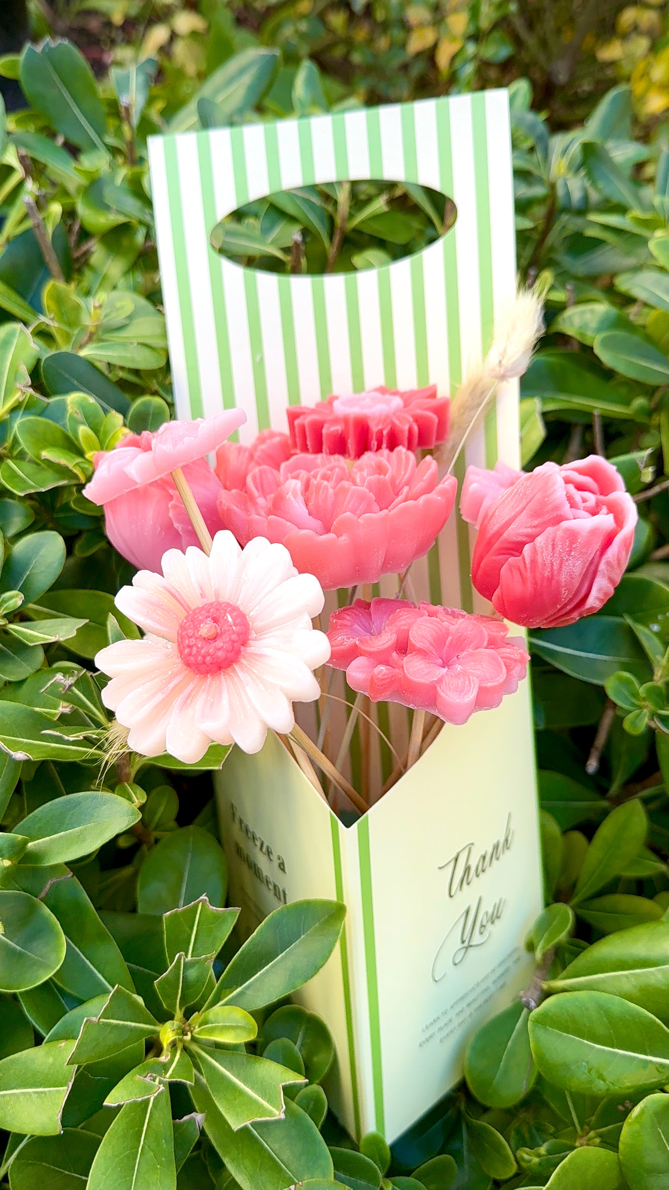 Bouquet de Fleurs en Cire – 10 Tiges - Packaging Réutilisable